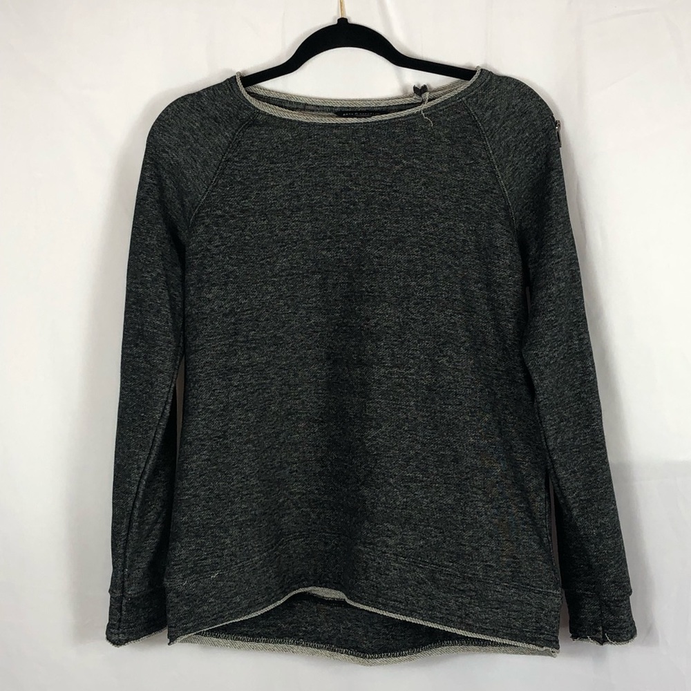 Rock and Republic| Grey sweatshirt